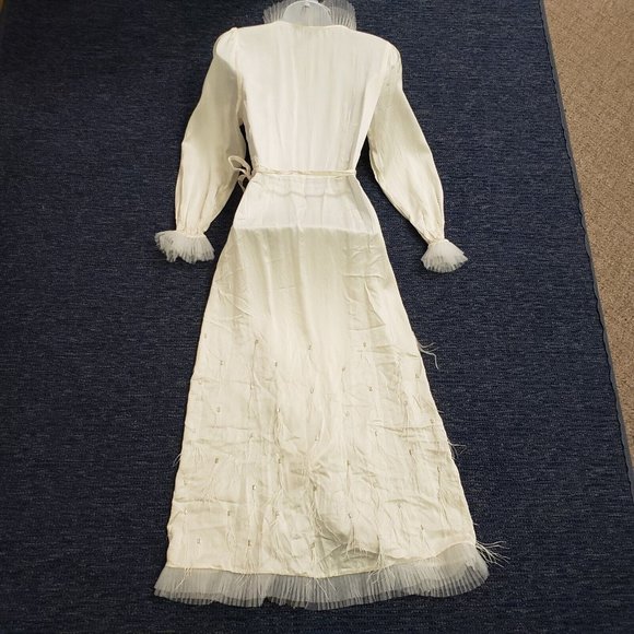 Hill House Womens White Silk Wrap Robe Size XS Beaded Feathers Tulle V-Neck Luxe - Picture 3 of 12